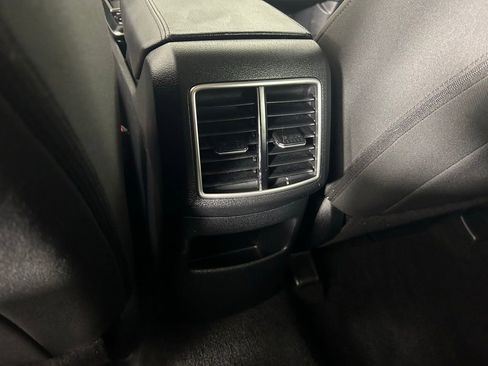 Used 2025 Kia Sportage LX image 16