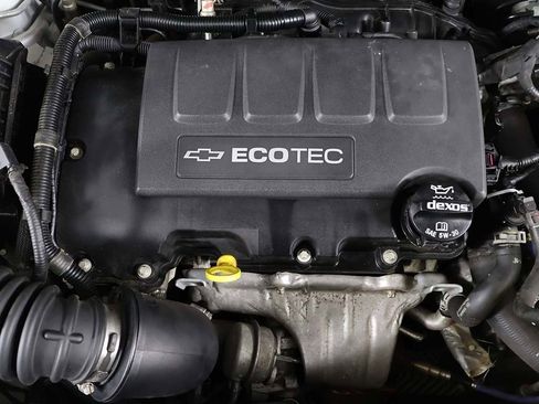 Used 2019 Chevrolet Sonic LT image 14