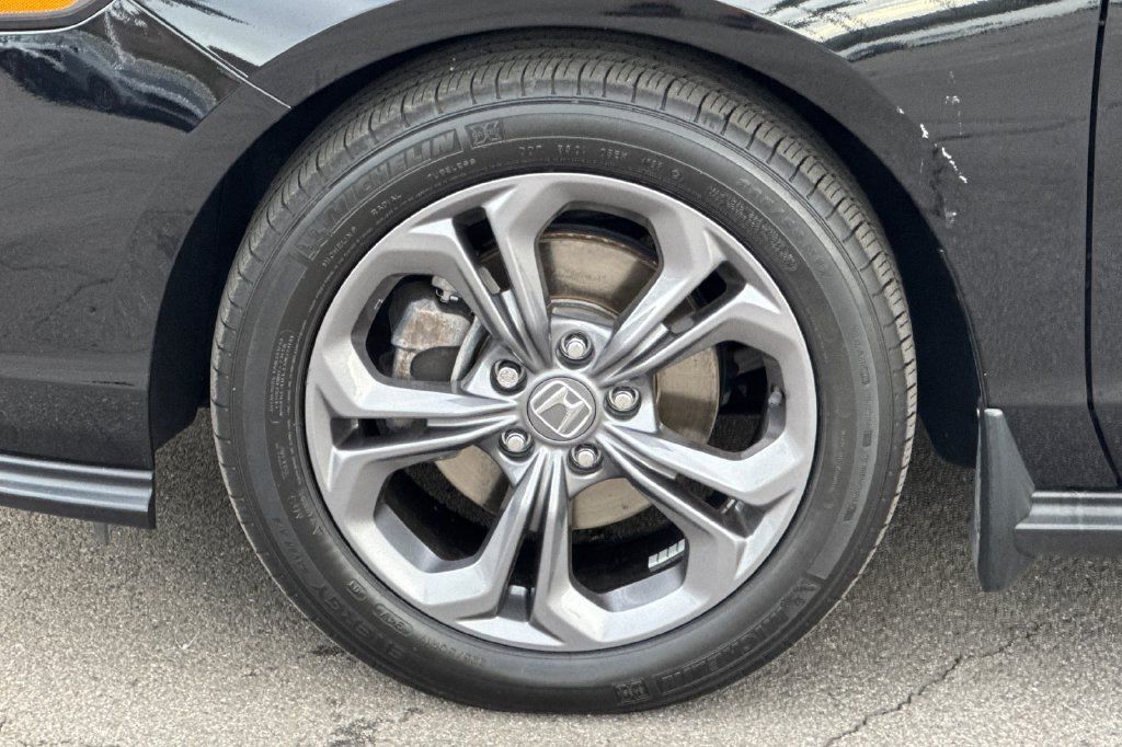 Certified 2023 Honda Accord EX image 32