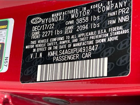 Used 2023 Hyundai Elantra SEL w/ Convenience Package FWD image 31