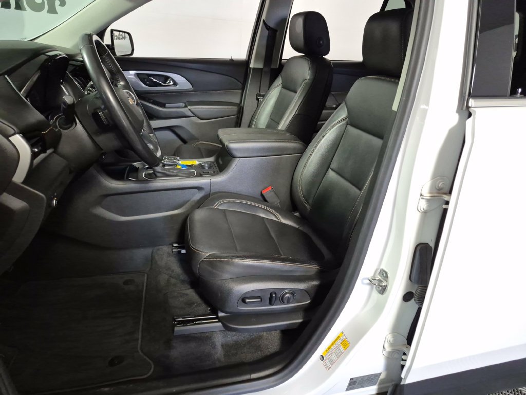 Used 2020 Chevrolet Traverse LT AWD/4WD image 9