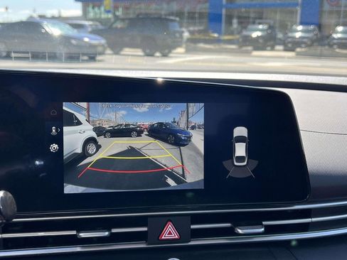 Certified 2023 Hyundai Elantra Limited image 28