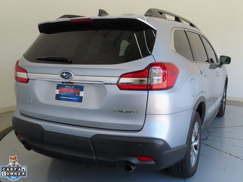 Used 2022 Subaru Ascent Premium w/ Convenience Package AWD/4WD image 3