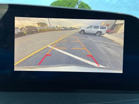 Used 2024 Cadillac XT4 Premium Luxury AWD/4WD image 17