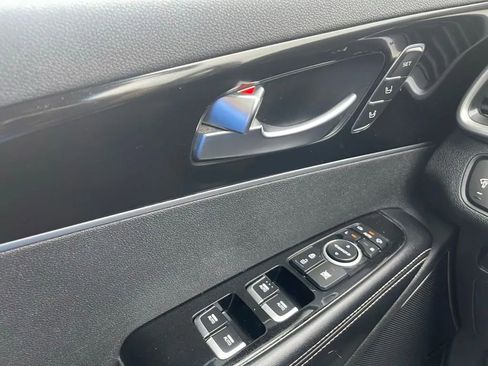 Used 2019 Kia Sorento SX AWD/4WD image 36