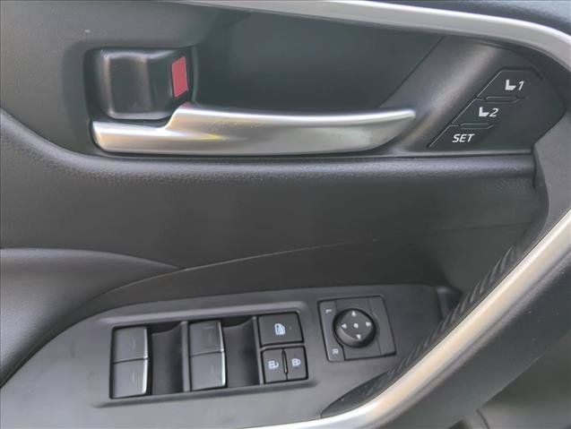 Certified 2023 Toyota RAV4 XLE Premium AWD/4WD image 10