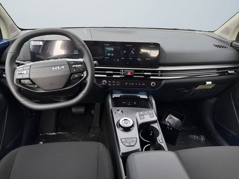 New 2026 Kia Sportage S image 10