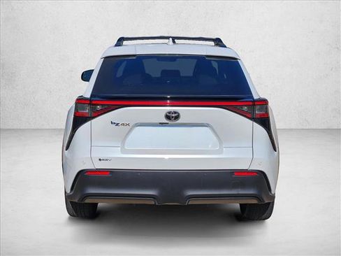 Used 2024 Toyota bZ4X XLE w/ Weather Package image 6