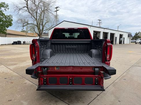 New 2026 GMC Sierra 1500 SLT w/ SLT Convenience Package AWD/4WD image 34