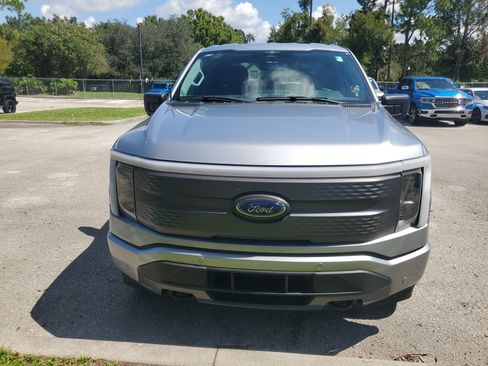 Used 2023 Ford F150 Lightning XLT AWD/4WD image 3