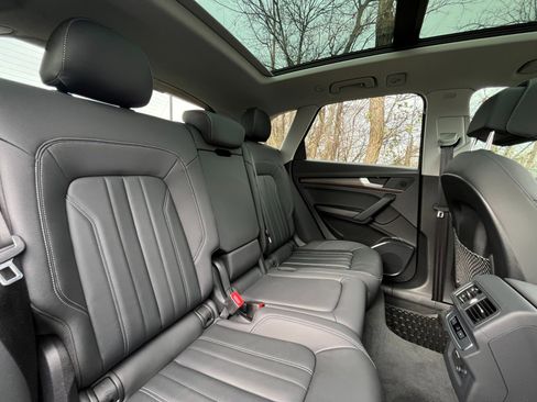 Used 2025 Audi Q5 2.0T Premium image 23