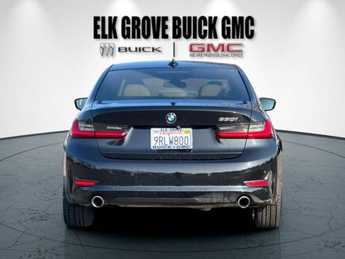 Used 2021 BMW 330i Sedan w/ Driving Assistance Package image 5