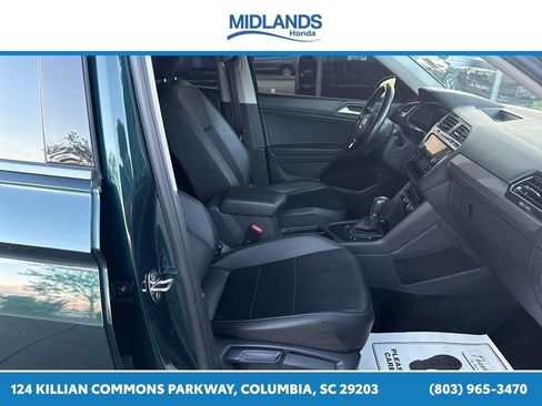 Used 2019 Volkswagen Tiguan SEL FWD image 39