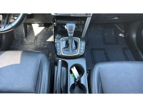 Used 2024 Kia Seltos EX FWD image 25
