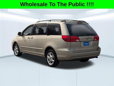 Used 2005 Toyota Sienna XLE AWD/4WD image 3
