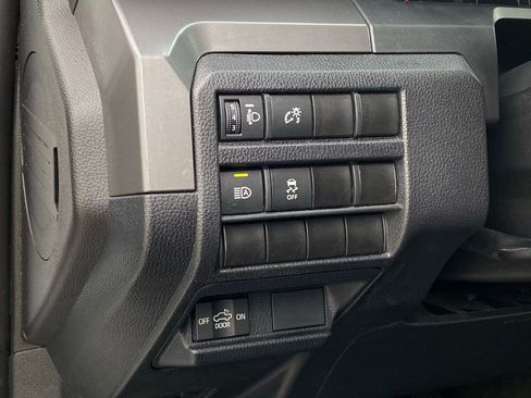 Used 2024 Toyota Tacoma SR5 image 11