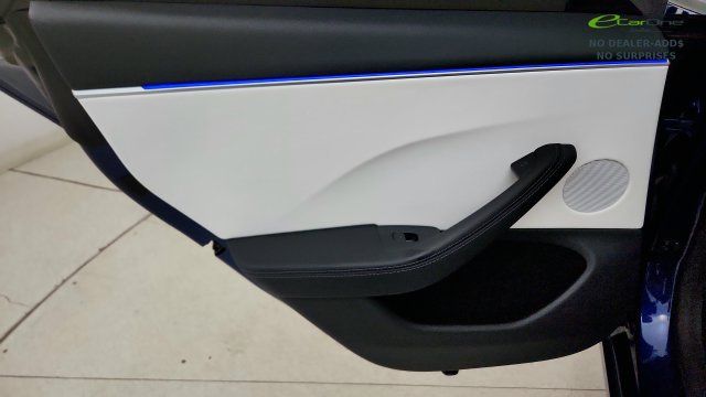 Used 2025 Tesla Model 3 Performance AWD/4WD image 44