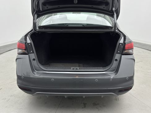 Used 2025 Nissan Versa S image 28