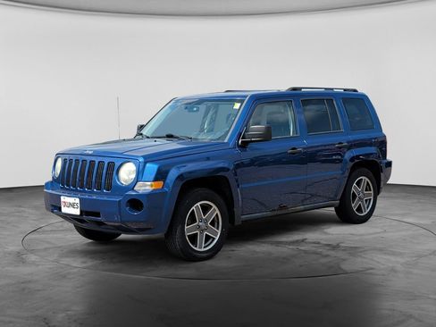 Used 2009 Jeep Patriot Sport AWD/4WD image 3