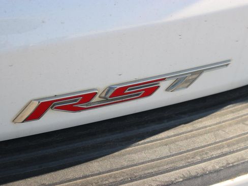 Used 2021 Chevrolet Suburban RST w/ Luxury Package image 10