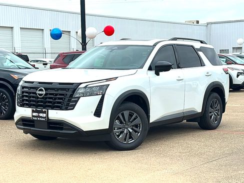 New 2026 Nissan Pathfinder SV FWD image 2