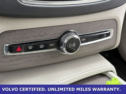 Certified 2023 Volvo XC90 T8 Plus w/ Protection Package Premier image 21