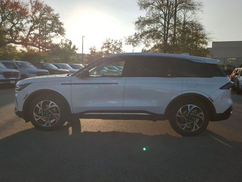 New 2026 Lincoln Nautilus Premier w/ Equipment Group 102A image 6