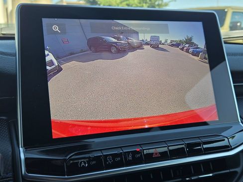 New 2026 Jeep Compass Latitude AWD/4WD image 14