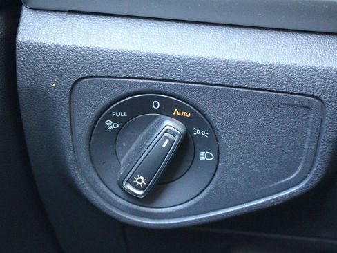 Used 2022 Volkswagen Atlas SEL image 27