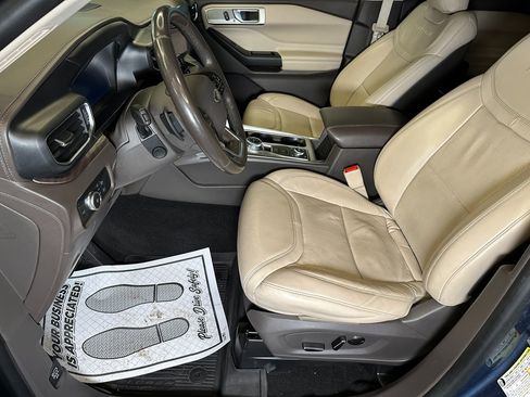 Used 2020 Ford Explorer Platinum image 20