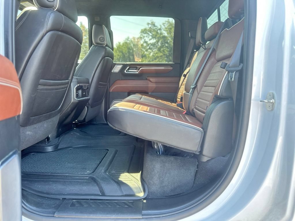 Used 2024 GMC Sierra 2500 Denali Ultimate w/ Max Trailering Package AWD/4WD image 27