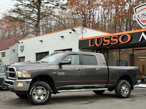 Used 2014 RAM 2500 SLT image 43