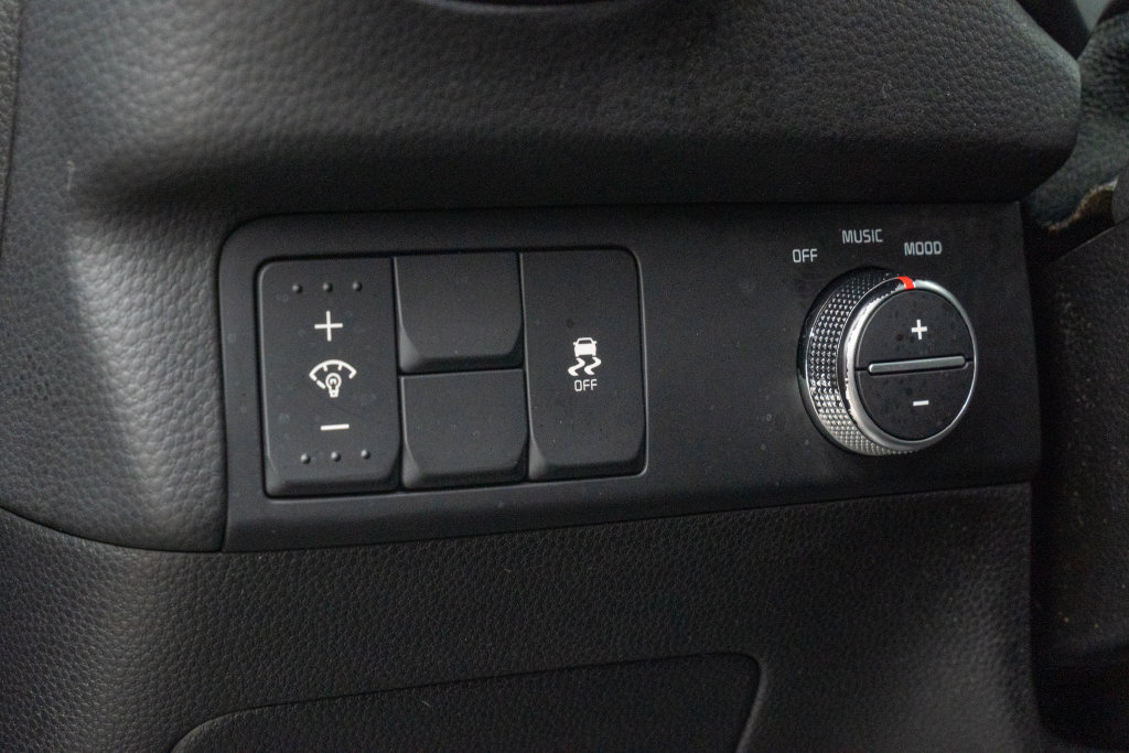 Used 2016 Kia Soul + w/ Tarmac Special Edition FWD image 23