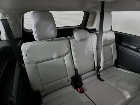 Used 2025 Ford Expedition Max Platinum w/ Driver's Package image 28