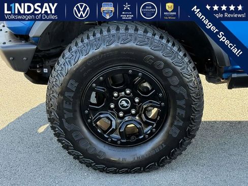 Used 2022 Ford Bronco Wildtrak image 25