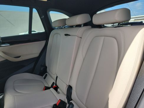 Used 2021 BMW X1 sDrive28i w/ Convenience Package FWD image 11