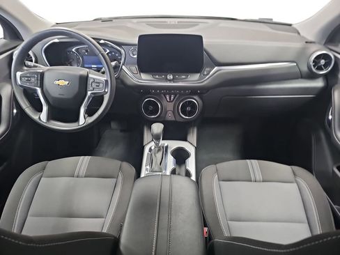 Used 2025 Chevrolet Blazer LT AWD/4WD image 9