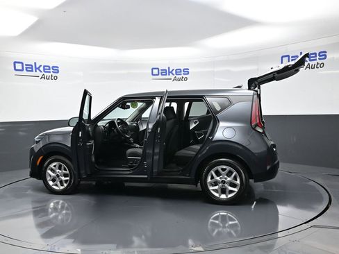 New 2025 Kia Soul S image 52