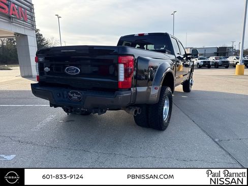 Used 2017 Ford F350 King Ranch w/ King Ranch Ultimate Package image 23