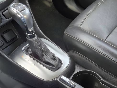 Used 2016 Buick Encore Premium FWD image 16