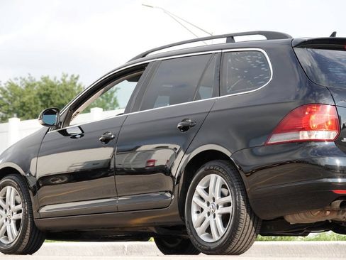 Used 2013 Volkswagen Jetta TDI FWD image 17