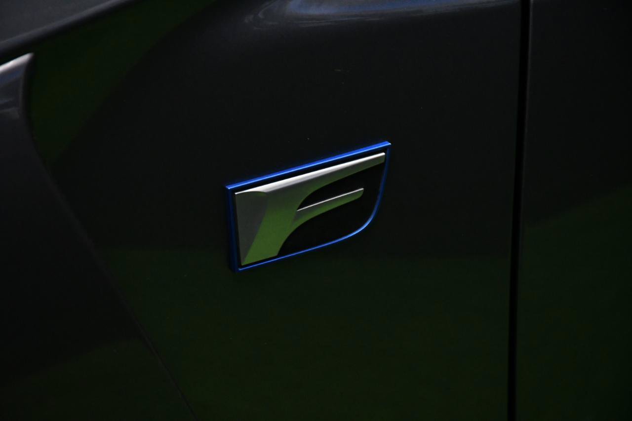 Used 2015 Lexus RC F w/ Premium Package RWD image 4