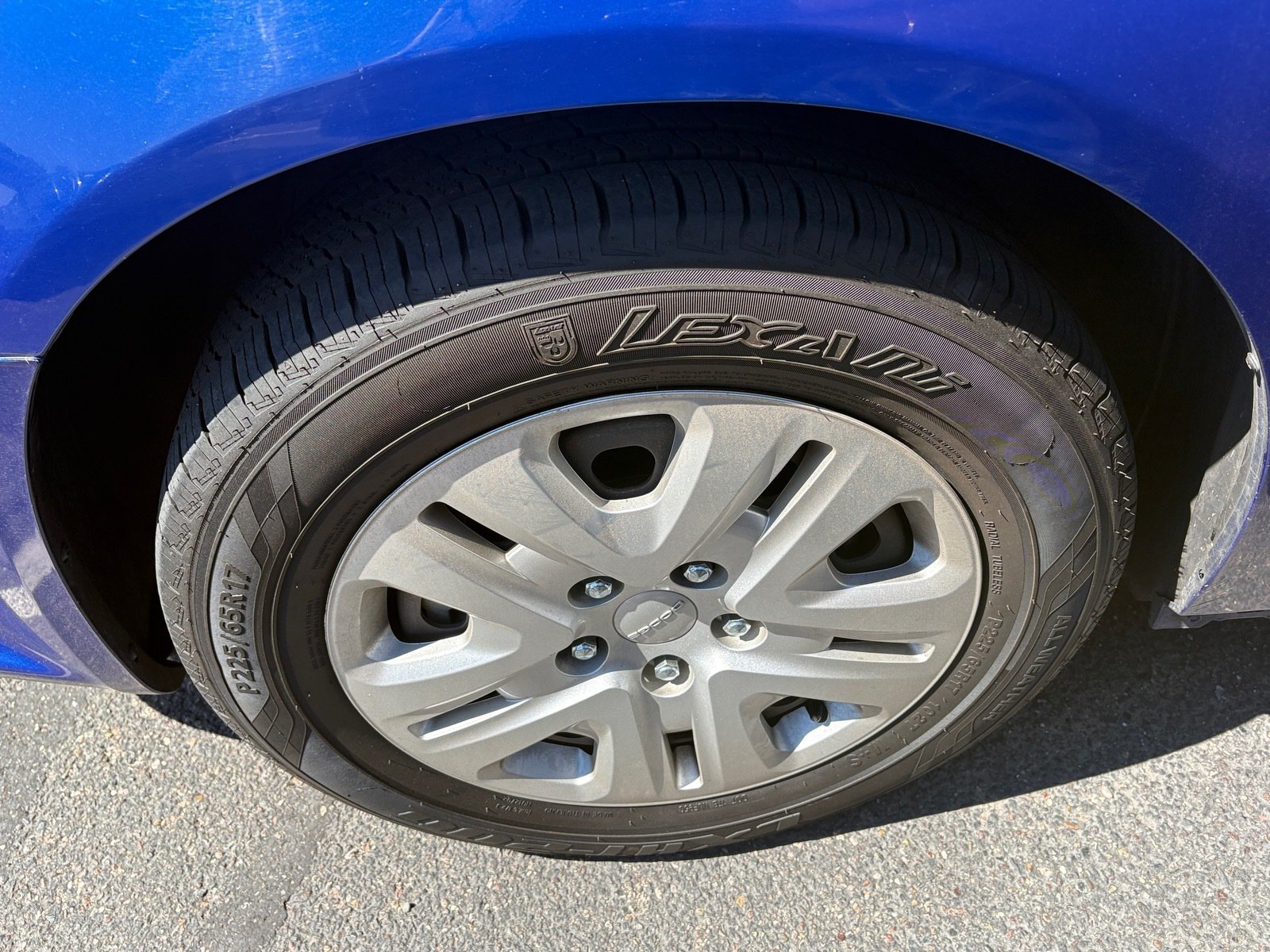 Used 2019 Dodge Grand Caravan SE FWD image 5
