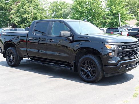 Used 2024 Chevrolet Silverado 1500 Custom AWD/4WD image 4