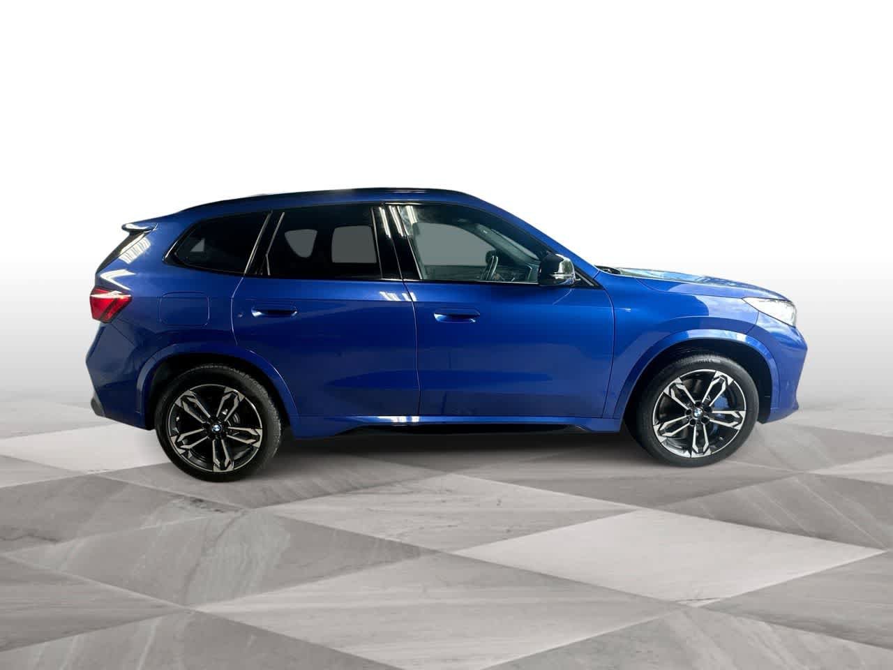 Used 2025 BMW X1 M35i AWD/4WD image 9