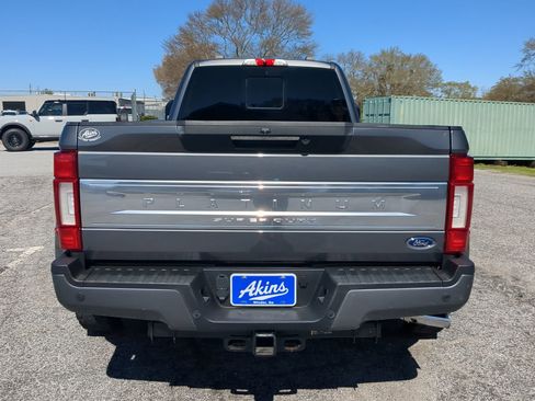 Used 2022 Ford F350 Platinum image 4