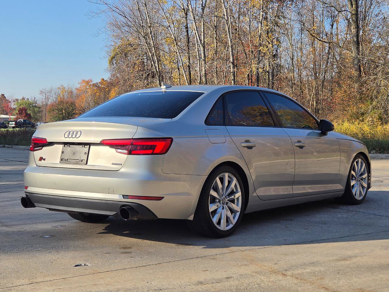 Used 2017 Audi A4 2.0T Premium w/ Convenience Package AWD/4WD image 5