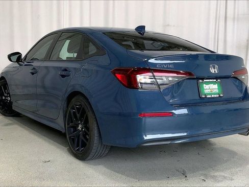 Used 2025 Honda Civic Sport image 5