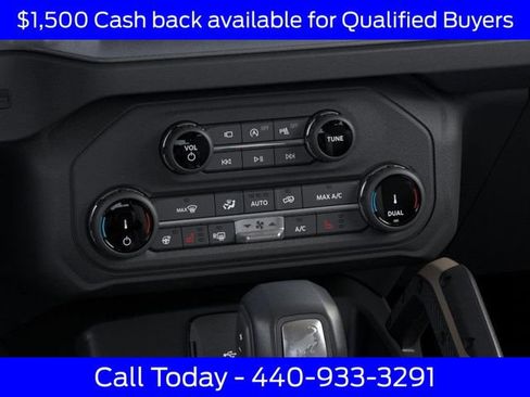 New 2025 Ford Bronco Badlands image 17