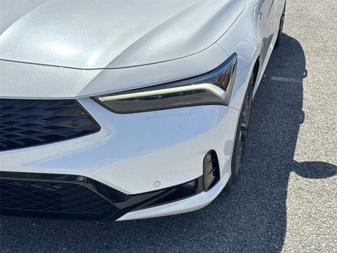 Certified 2024 Acura Integra A-Spec FWD image 9